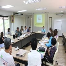 เวทีพิจารณาและให้ข้อเสนอโครงการ