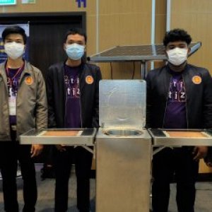 เครื่องผลิตปุ๋ยชีวภาพจากเศษเหลือทิ้งของผลเมล่อน