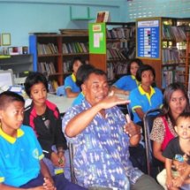 ศึกษาแนวทางในการดำเนินงานตามโครงการ / สำรวจโรงเรียนและชุมชน