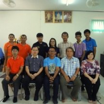 เวทีทบทวนและถอดบทเรียนโครงการวิจัยเรื่องแนวทางการสร้างอาชีพให้แก่เด็กนอกระบบ กรณีศึกษา : เยาวชนนอกระบบตำบลหนองอียอ อำเภอสนม จังหวัดสุรินทร์ 