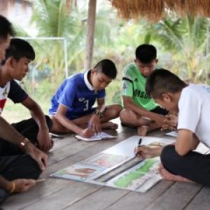 เยาวชนร่วมใจแก้ไขปัญหาขยะเพื่ออนุรักษ์ฟื้นฟู ป่าชุมชนบ้านกระโพธิ์
